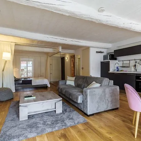 Joli Loft Entre Le Vieux Et Le Port Apartament